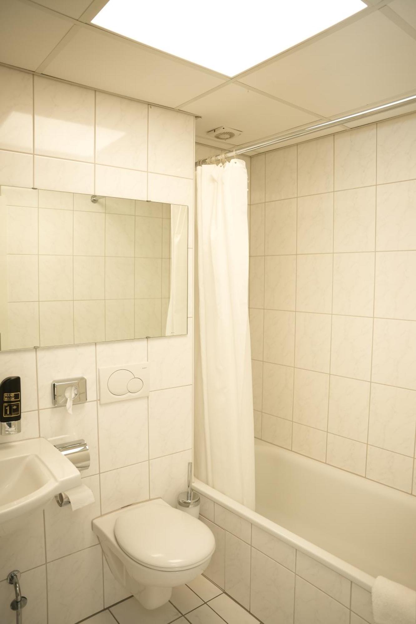Weber Hotel Mannheim Luaran gambar